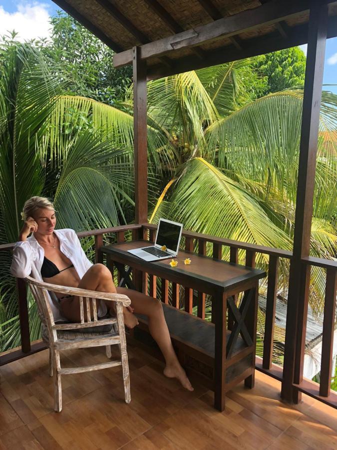Arjuna Uluwatu Guest House ภายนอก รูปภาพ