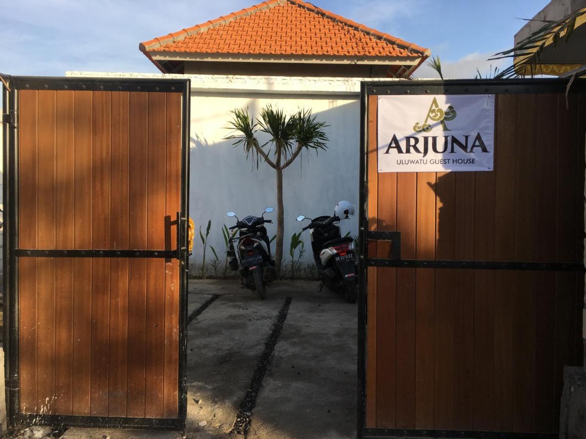 Arjuna Uluwatu Guest House ภายนอก รูปภาพ
